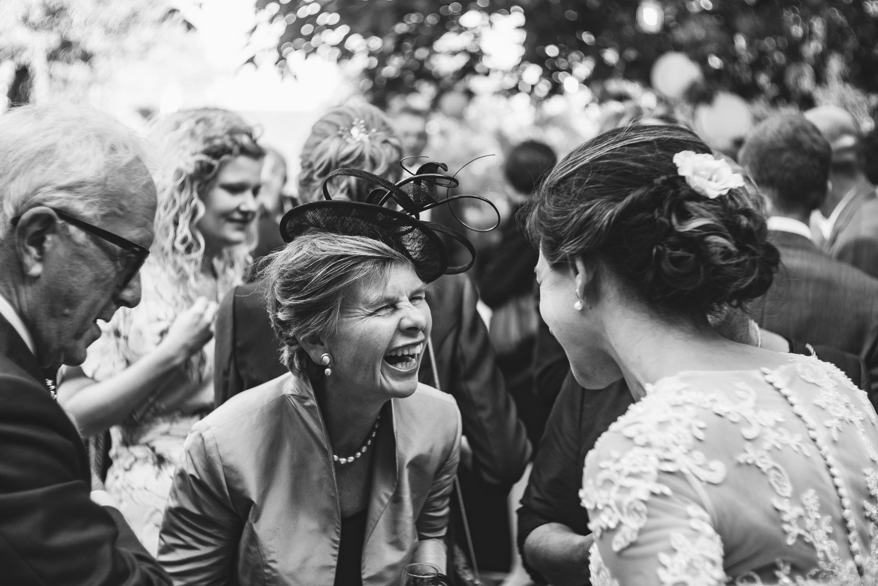 wedding day photojournalism