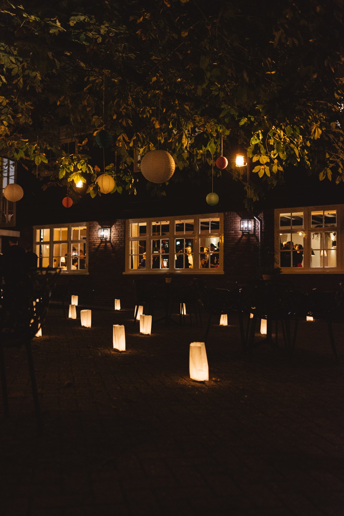 Huize Koningsbosch & Restaurant 'Aan het Bosch'.