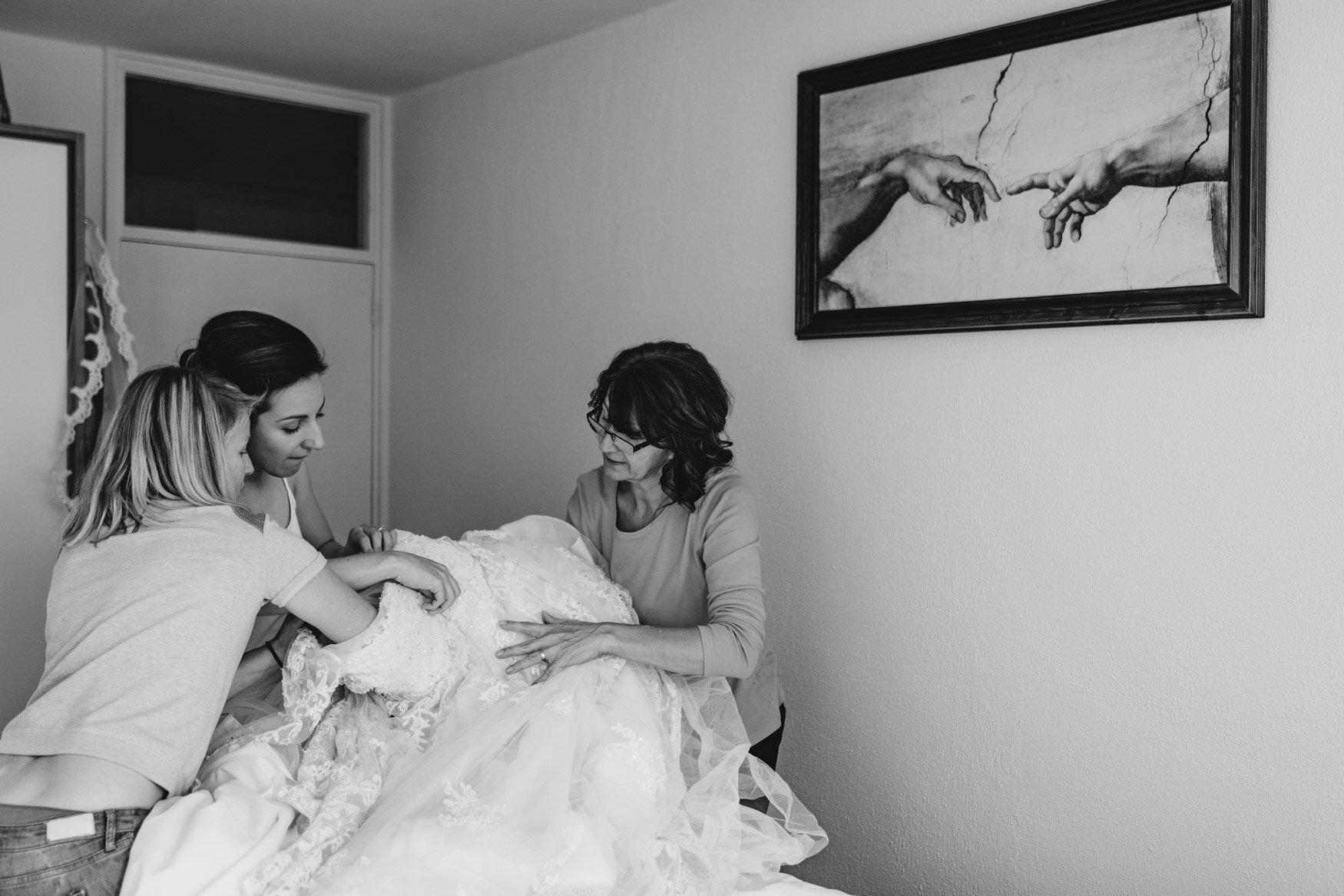 Bridal getting ready