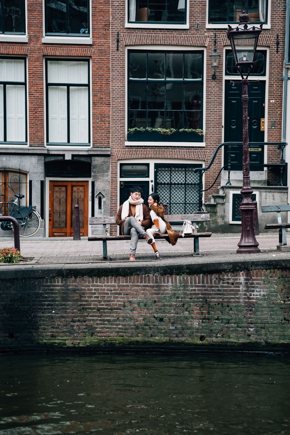 couple photowalk experience amsterdam