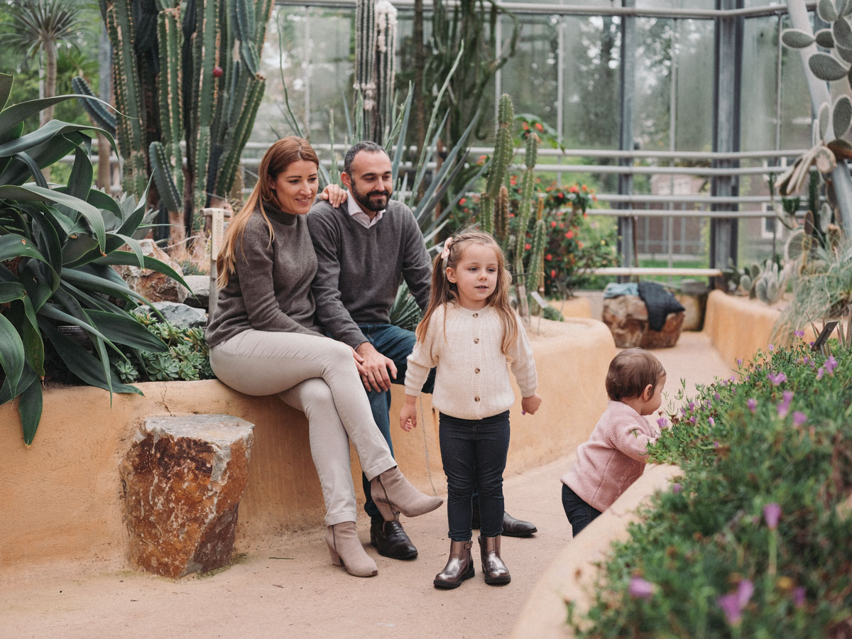 Storytelling Family Photo Session in Amsterdam Greenhouse