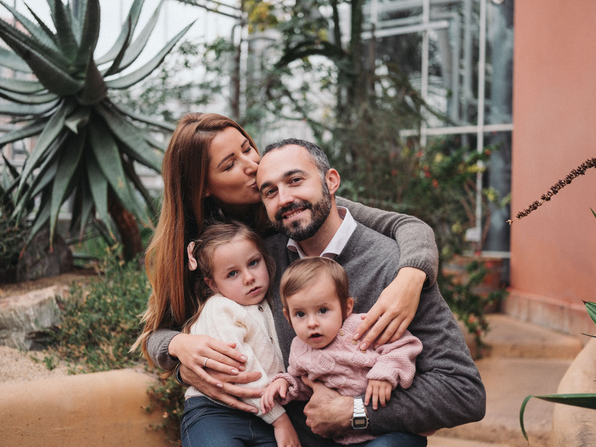 Seamless Family Photography Session in Amsterdam