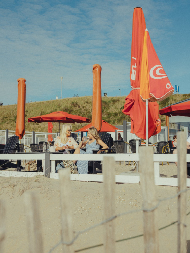 Mother and Daughter Zandvoort Beach Shoot