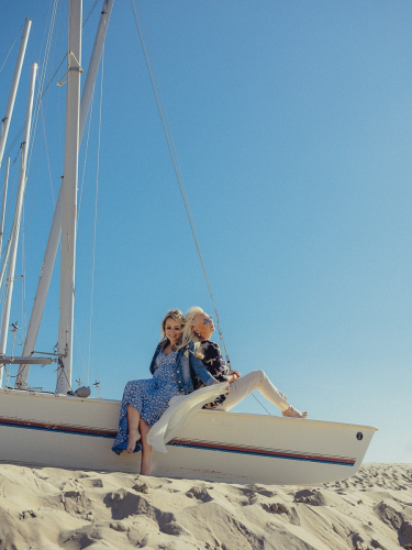 Meaningful Mother and Daughter Beach Shoot