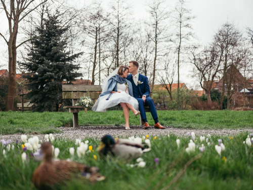 bride groom loveshoot