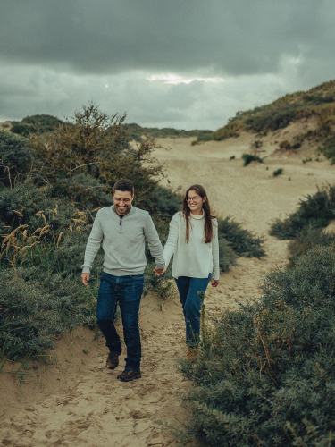dutch dunes couple photoshoot