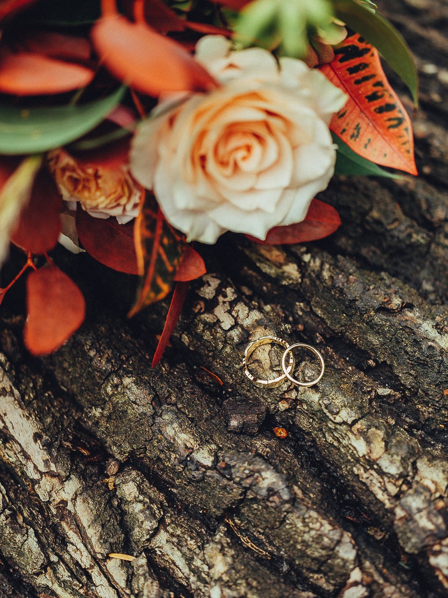 wedding autumn bouquet photography