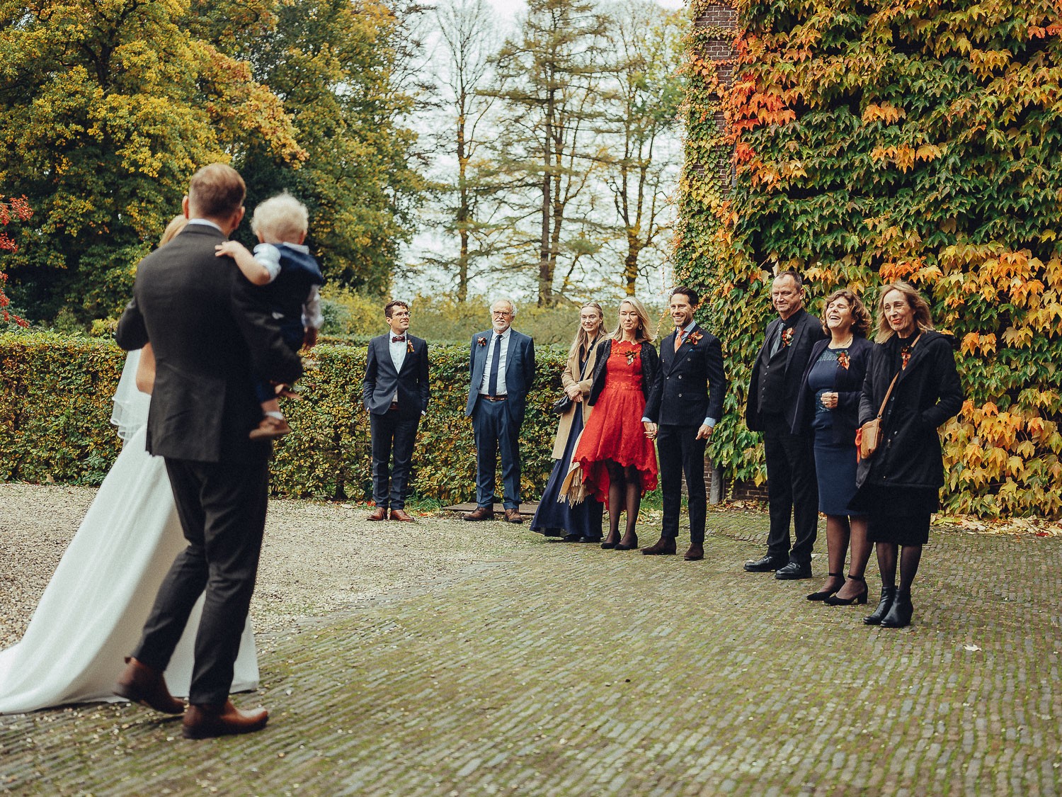 wedding spontaneous photoshoot