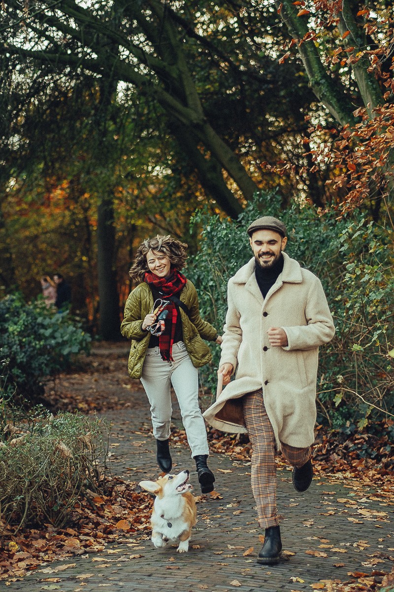 cinematic loveshoot with dog in amsterdam
