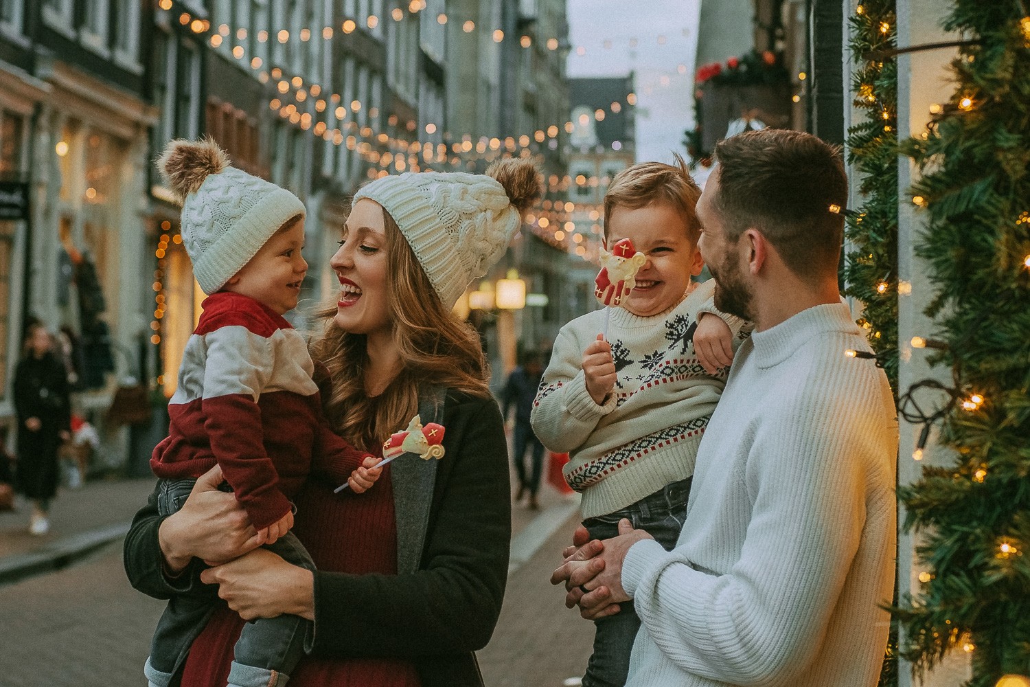 Family Christmas Photosession in Amsterdam
