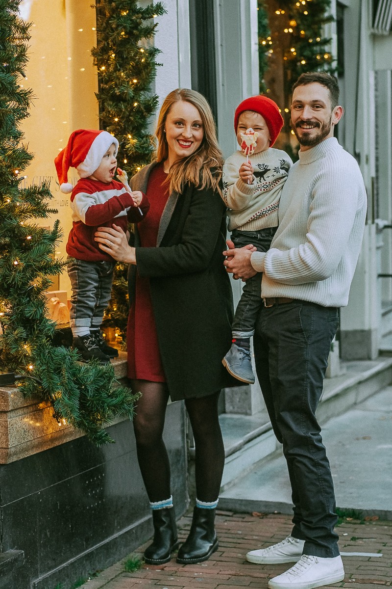 Engaging Christmas Family Shoot in Amsterdam