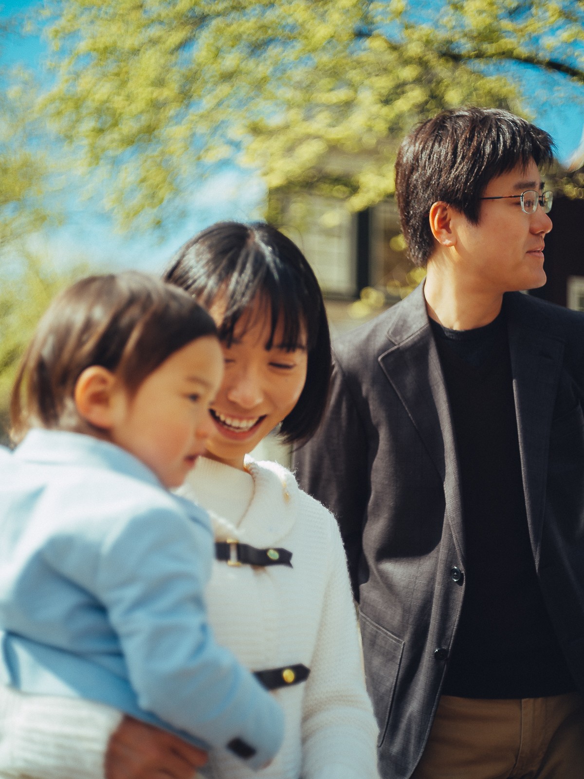 cinematic amsterdam family photoshoot