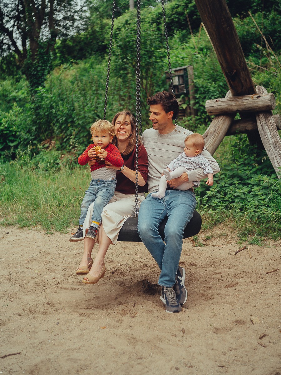 dutch family portraiture in amsterdam