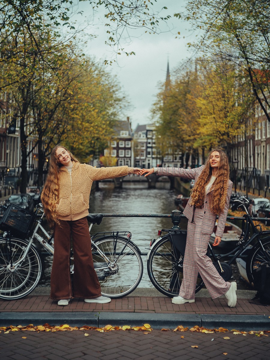 spontaneous family photo walk in Amsterdam