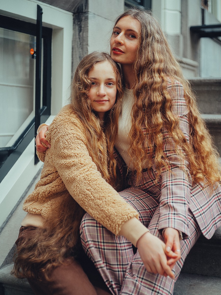 fun and relaxed mother and daughter photography experience