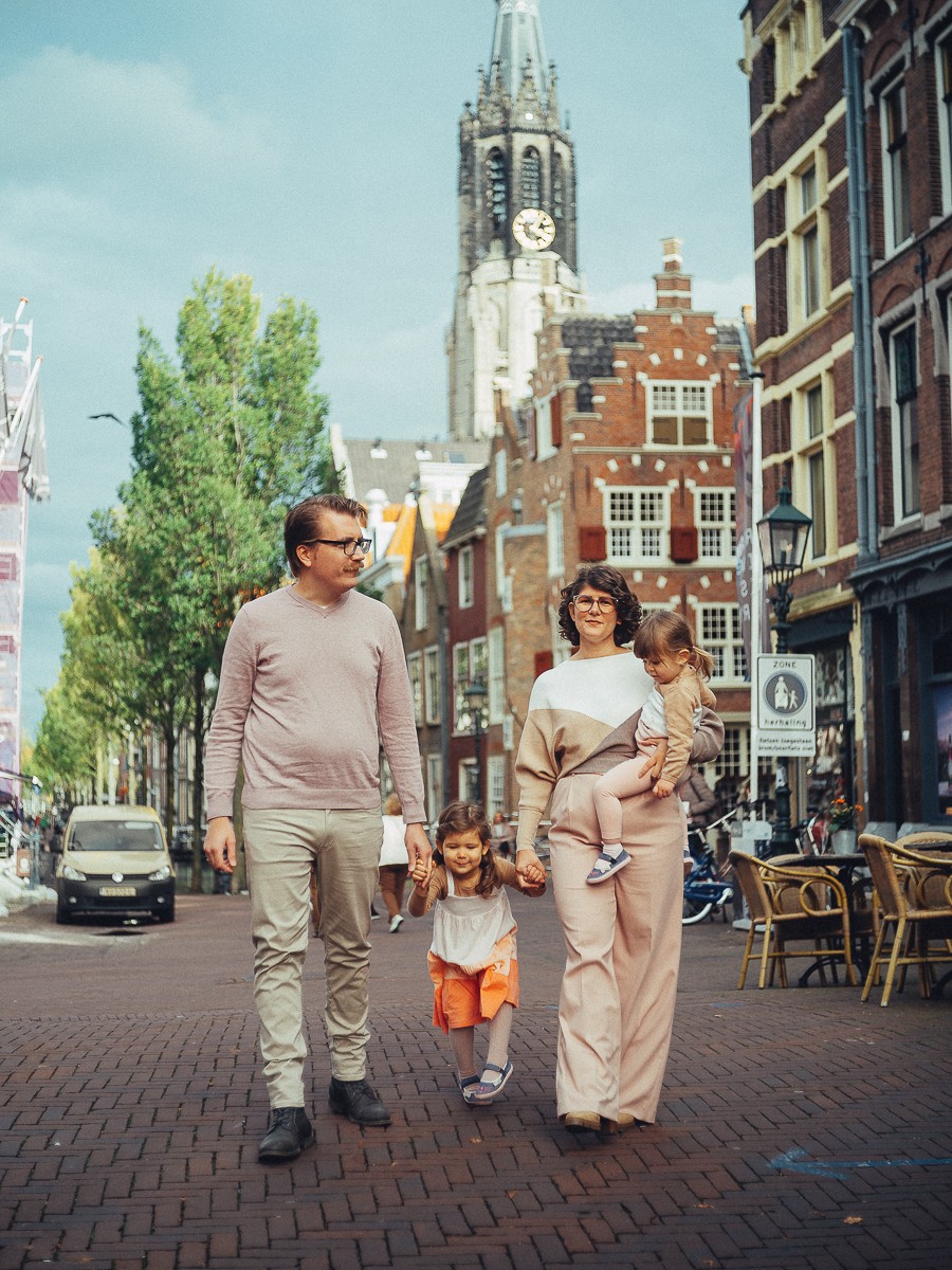 Relaxed Family Photo Walk in Delft