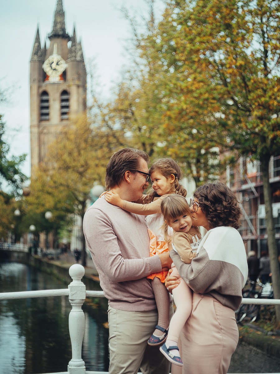 Vibrant Family Photo Session in Delft
