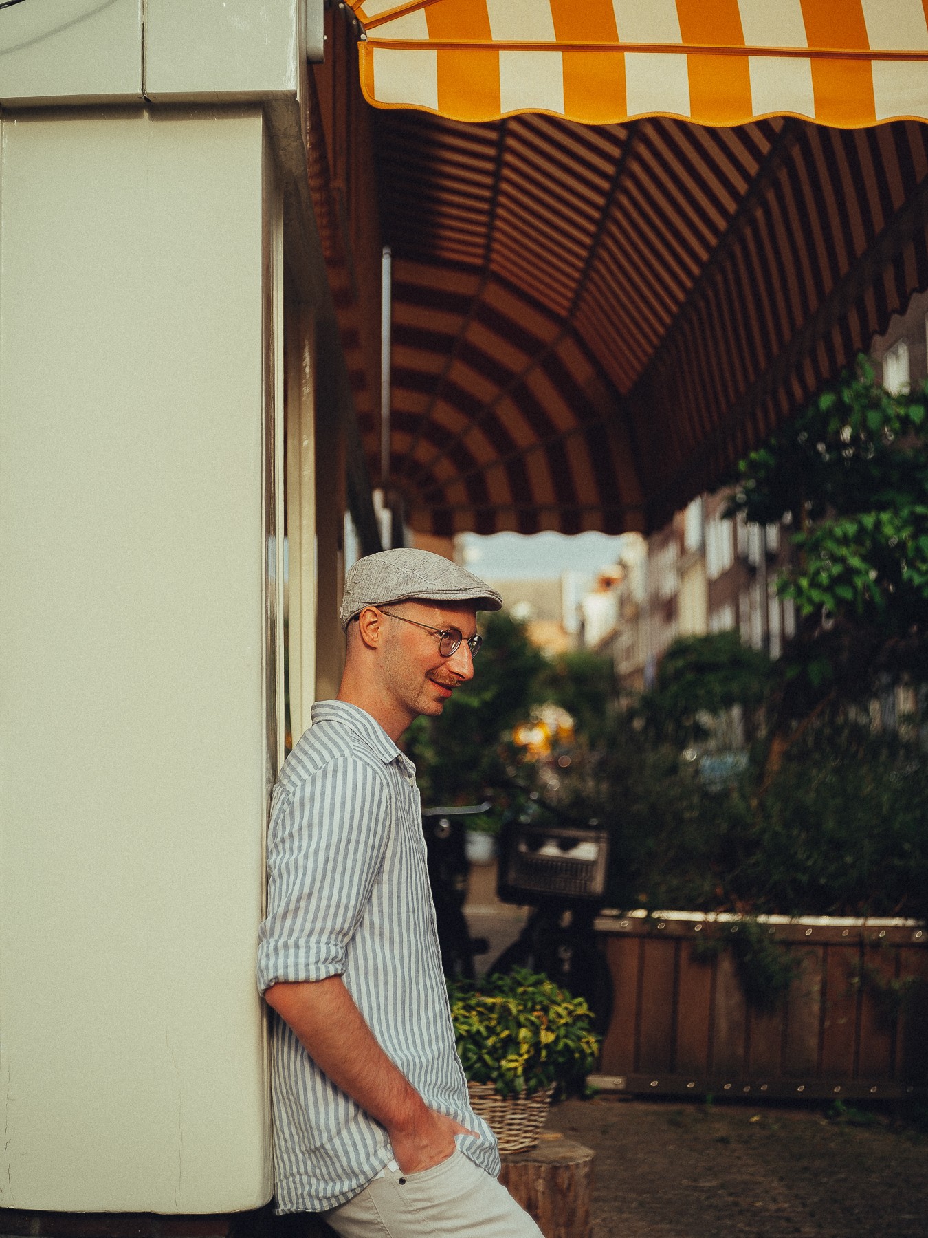 Creative Solo Lifestyle Photo Session