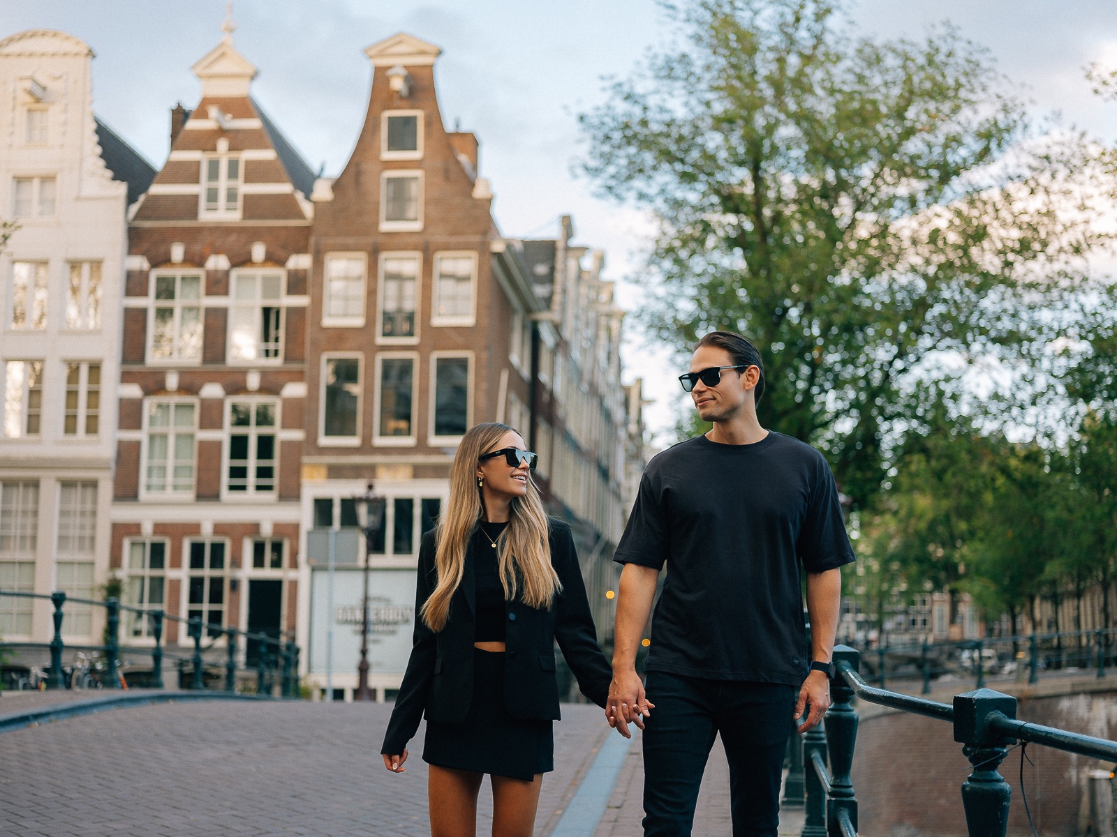 Vibrant Couple Loveshoot in Amsterdam