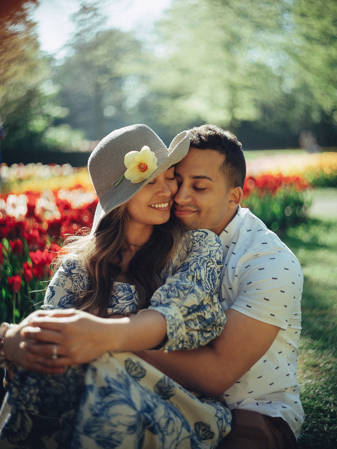 Proposal Photography in Tulip Field