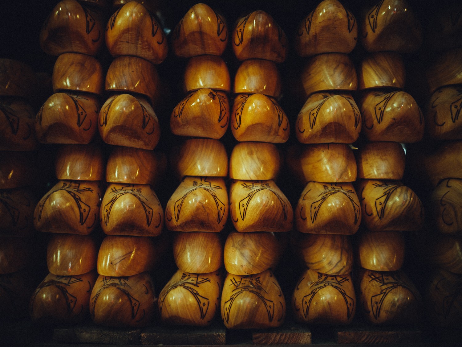 Eye-Catching Photographs of Dutch Clog Craftsmanship