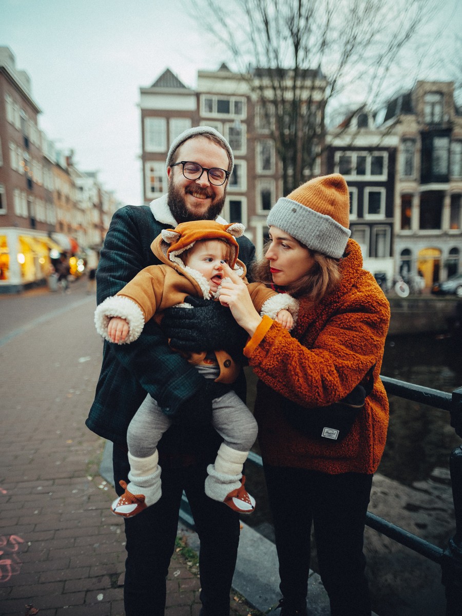 Relaxed Family Xmas Photowalk in Amsterdam