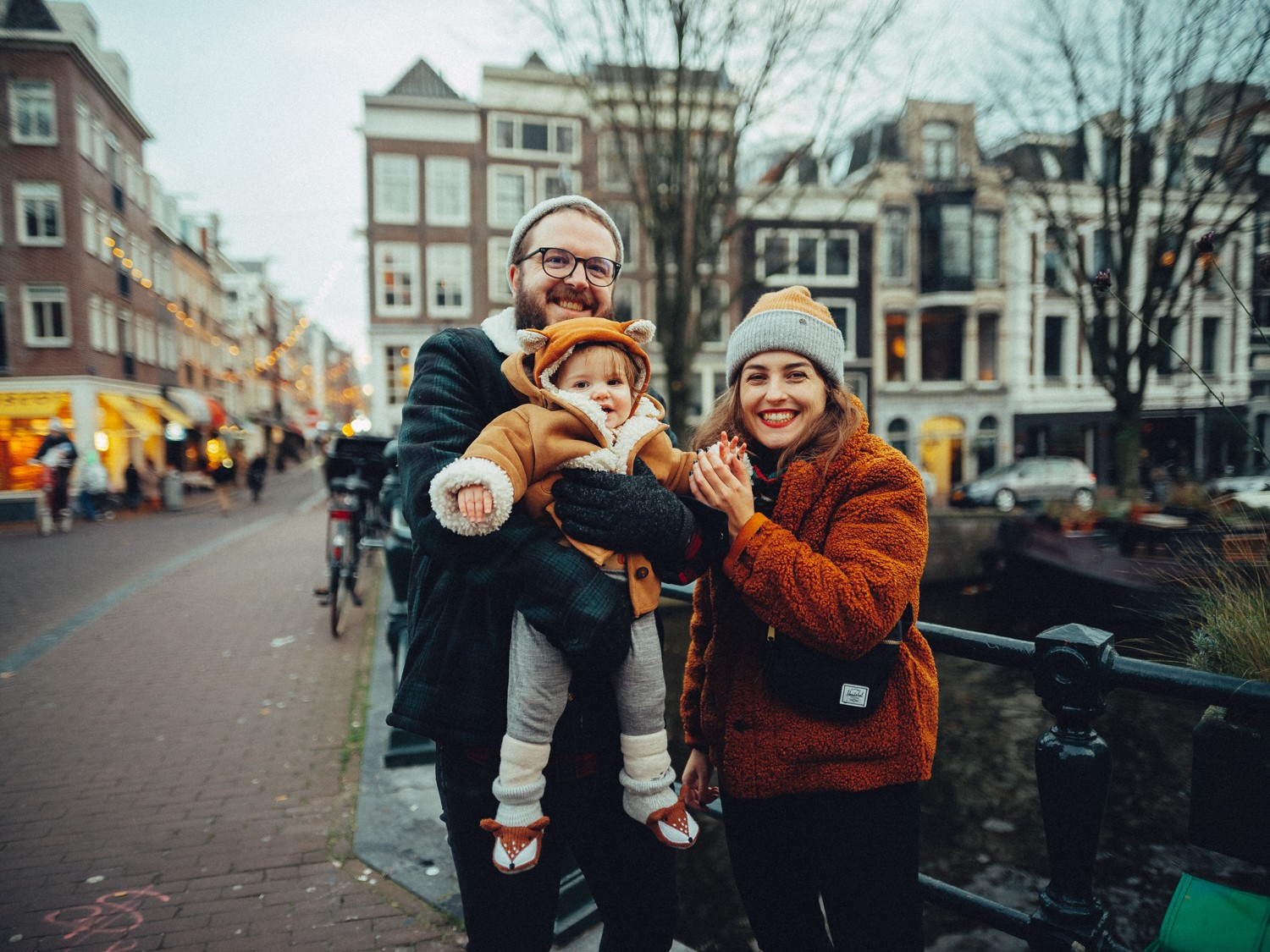Professional Family Winter Photowalk in Amsterdam