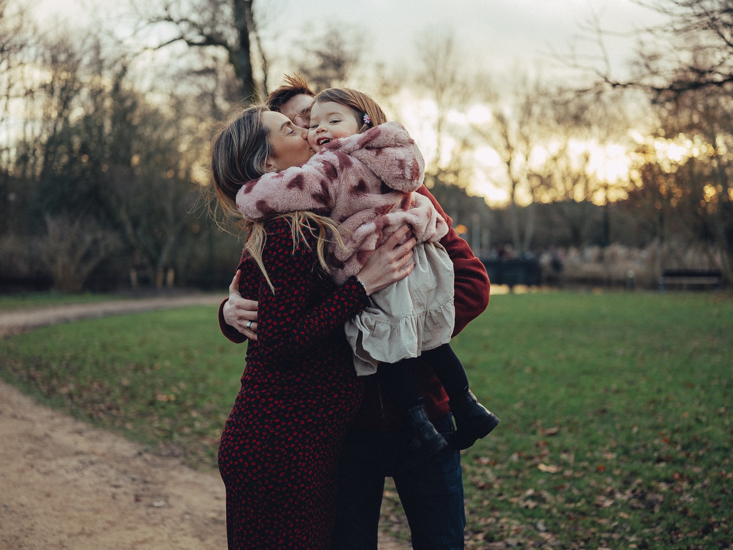 Vibrant Family Photoshoot Experience in Vondelpark