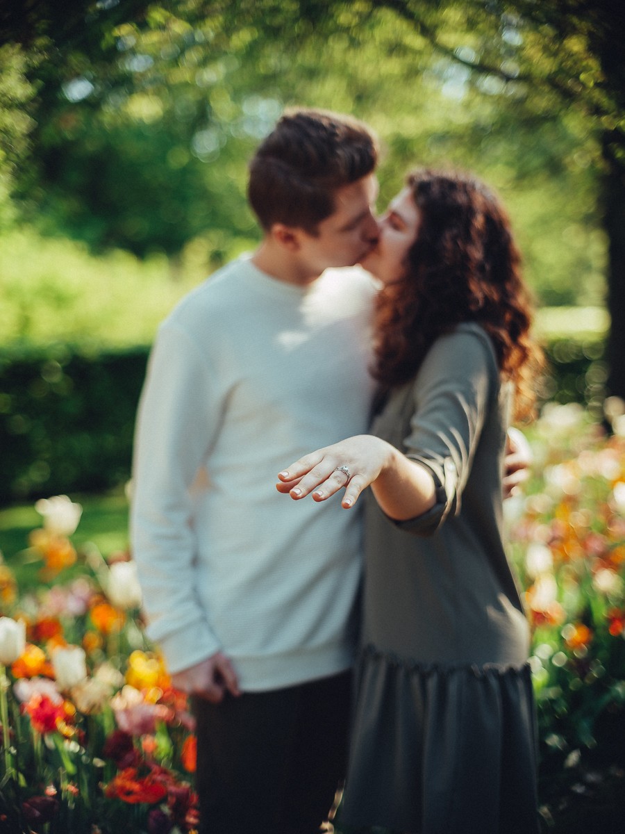 Outdoor Keukenhof Wedding Proposal Photoshoot