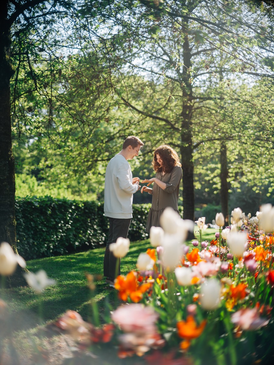 Natural Lighting Keukenhof Proposal Photos