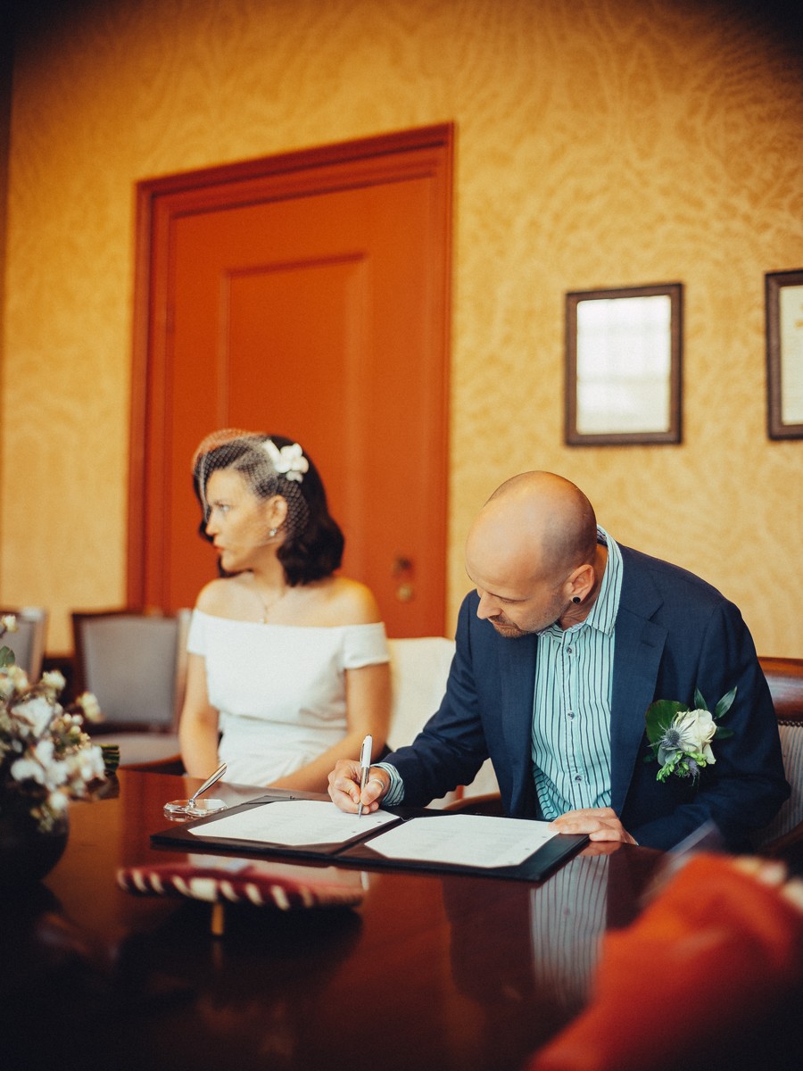 Storytelling Wedding Photography