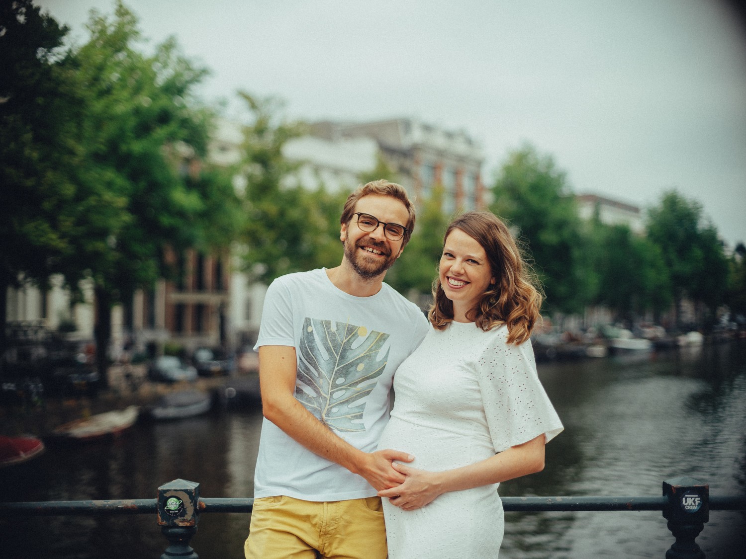 Spontaneous Pregnancy Photography Amsterdam Canals