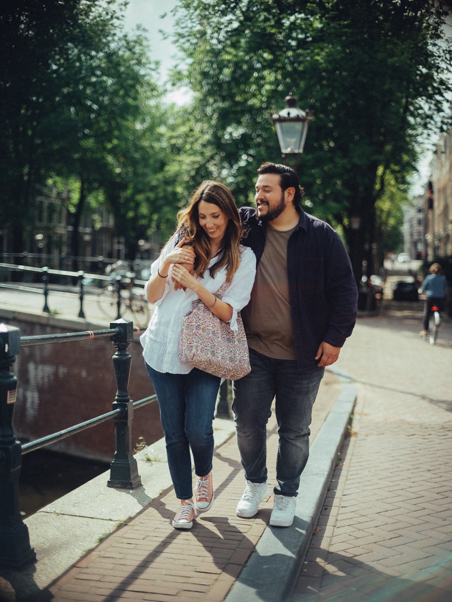 Engaging Maternity Photographs with Professional Pregnancy Photographer
