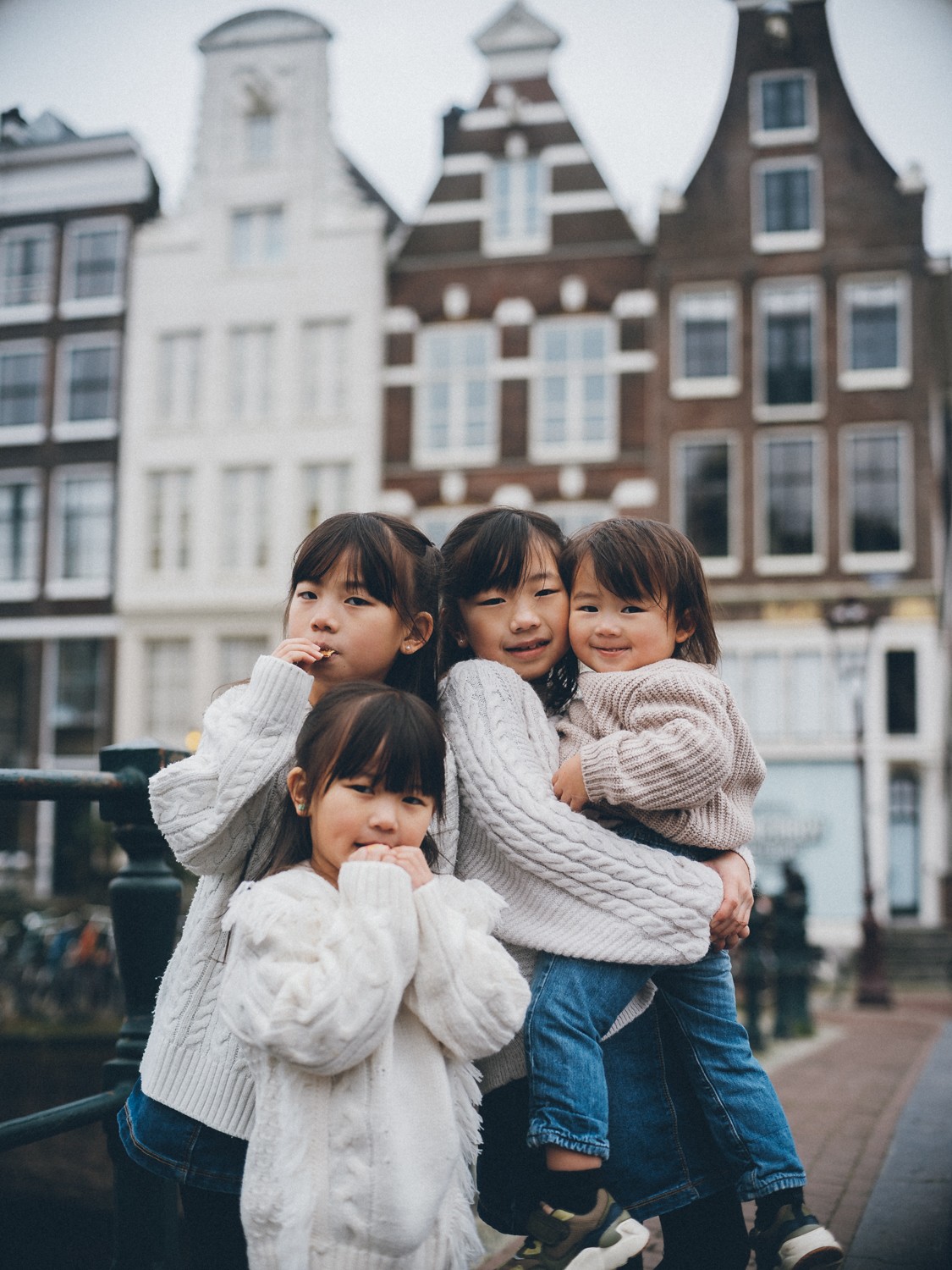 Natural Family Photographer in Amsterdam