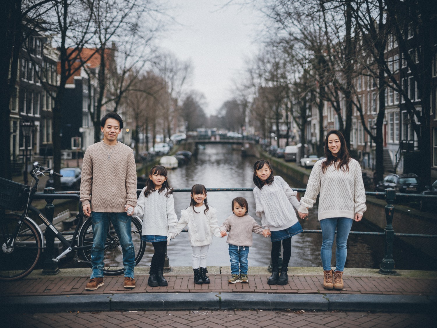 Timeless Memories with Amsterdam Family Photo Session