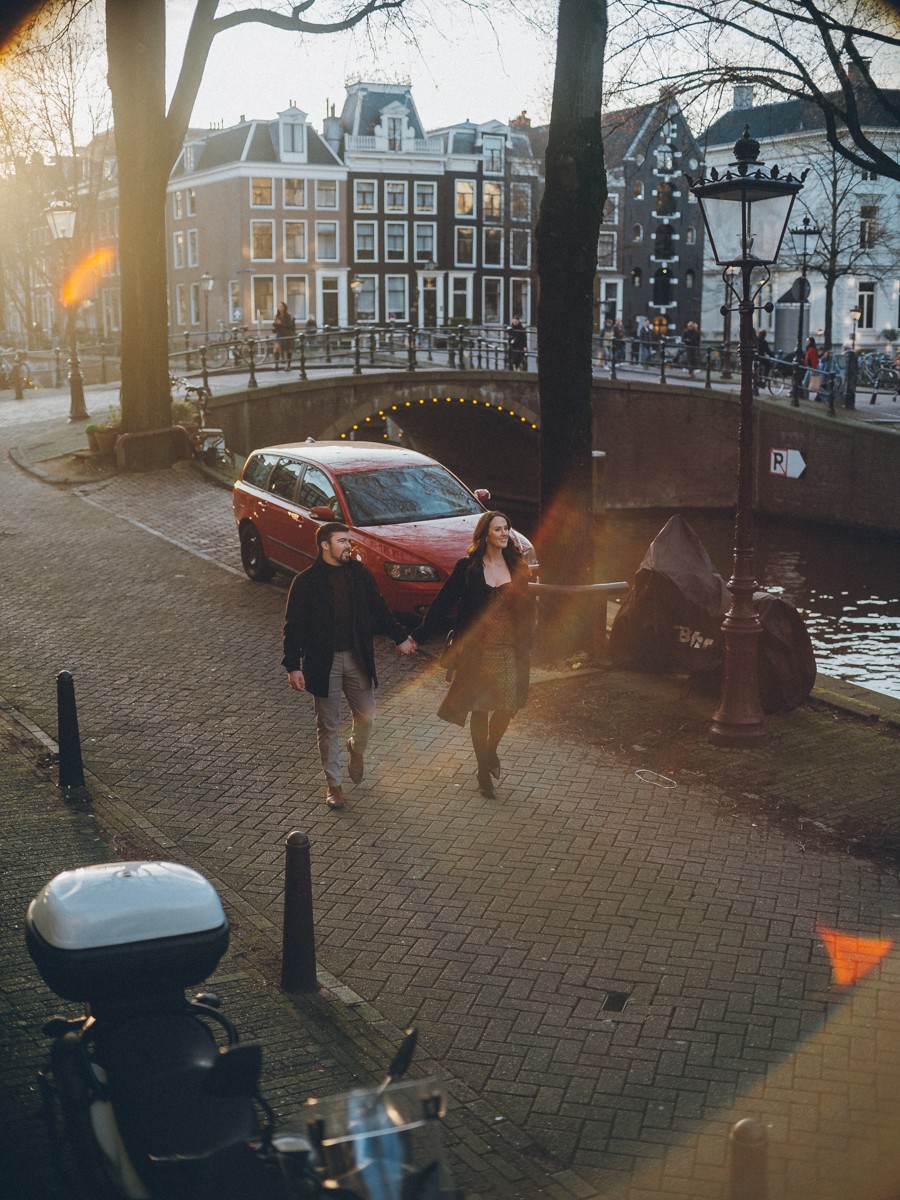 Vibrant Amsterdam Couple Photographs with Iconic Views