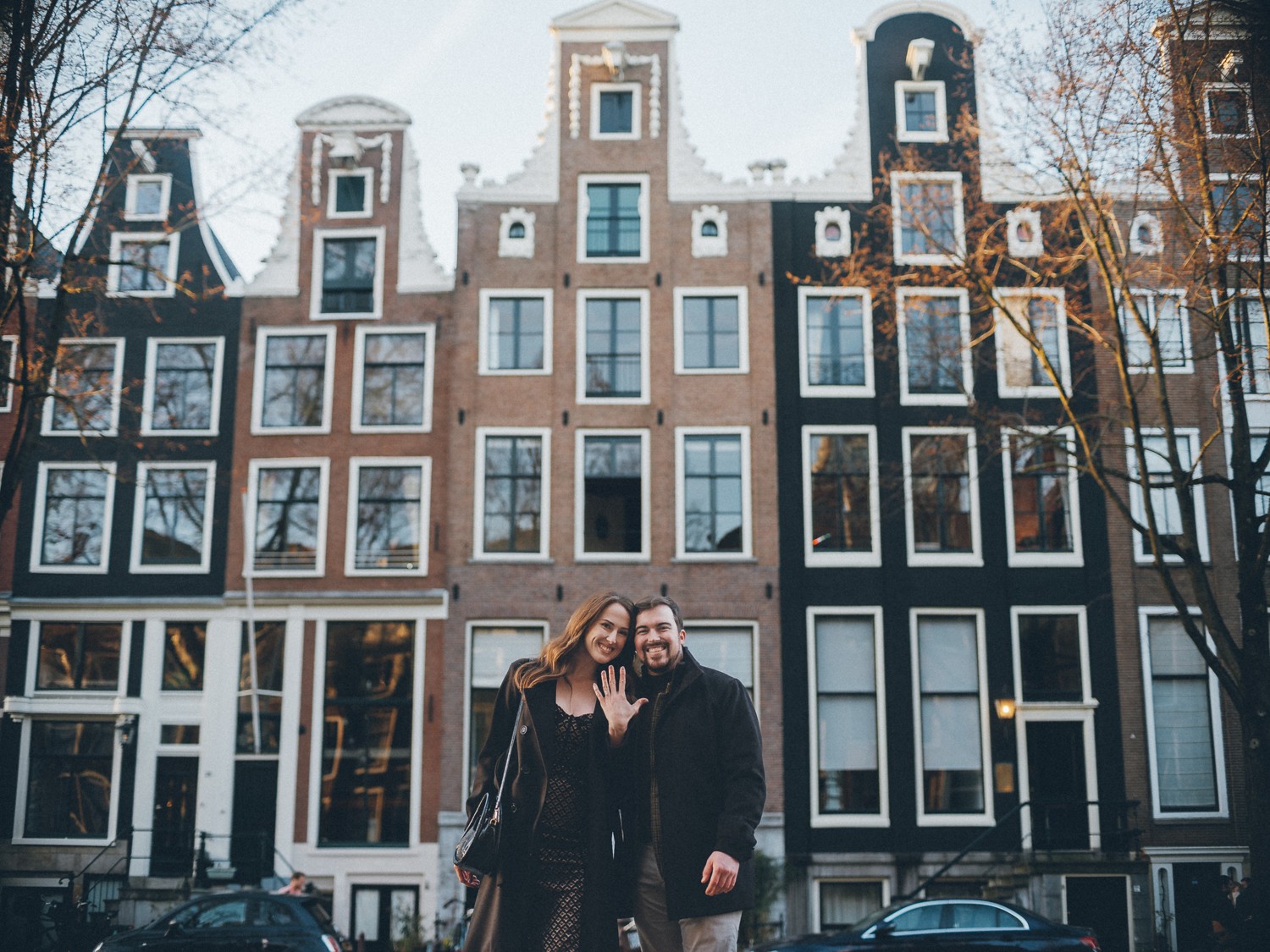 Elegant Amsterdam Lovestory Photography with Scenic Backdrops