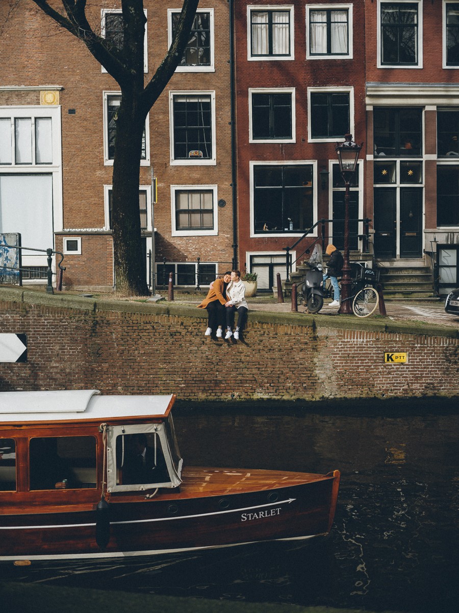 Enjoyable Same-Sex Surprise Proposal Photoshoot on Canals
