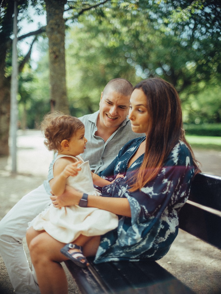 Candid Maternity Photos in Haarlem
