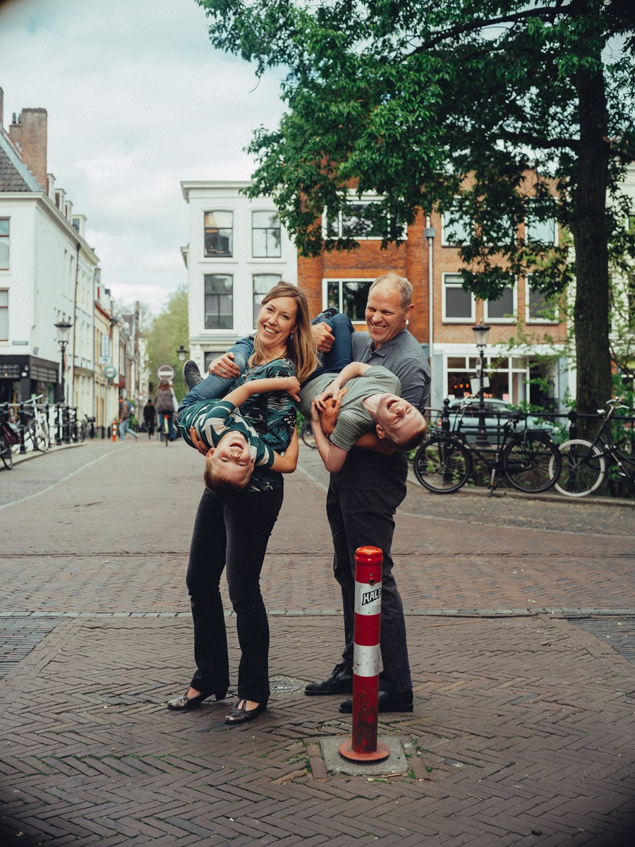 Vibrant Family Portraits in Utrecht