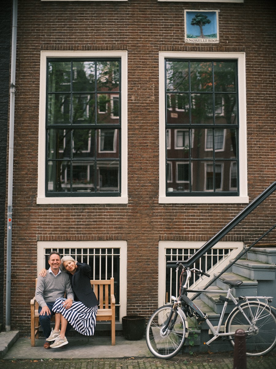 Tourist Couple Photography Session in Amsterdam
