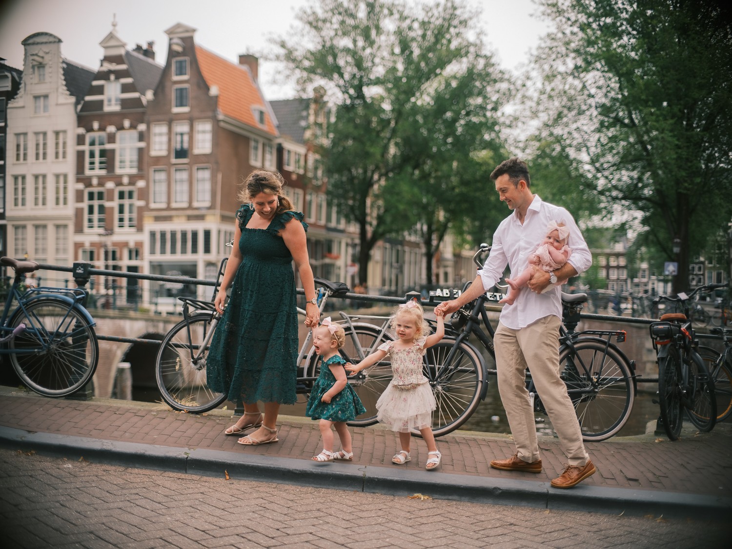 Fun Family Photowalk in Amsterdam for US Families