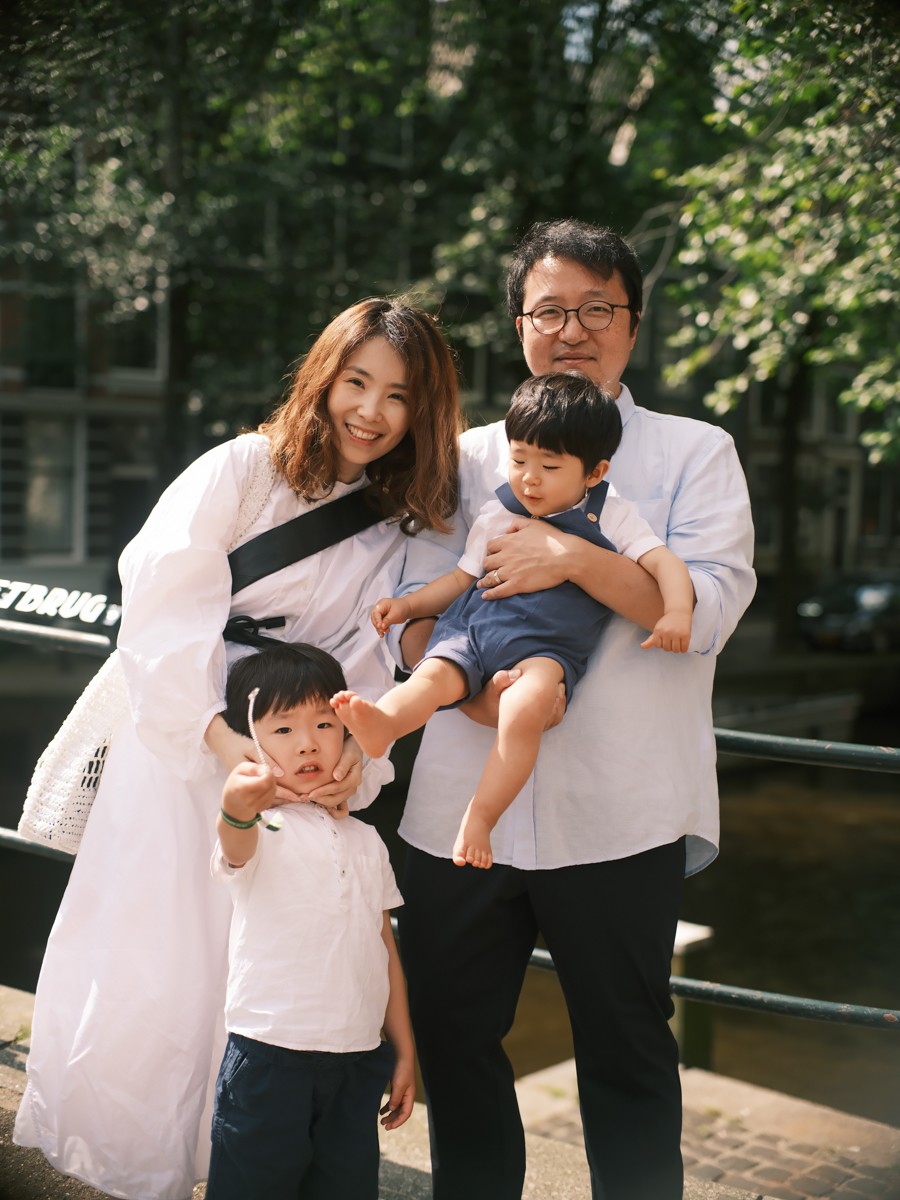 Timeless Korean Family Photographs Amsterdam