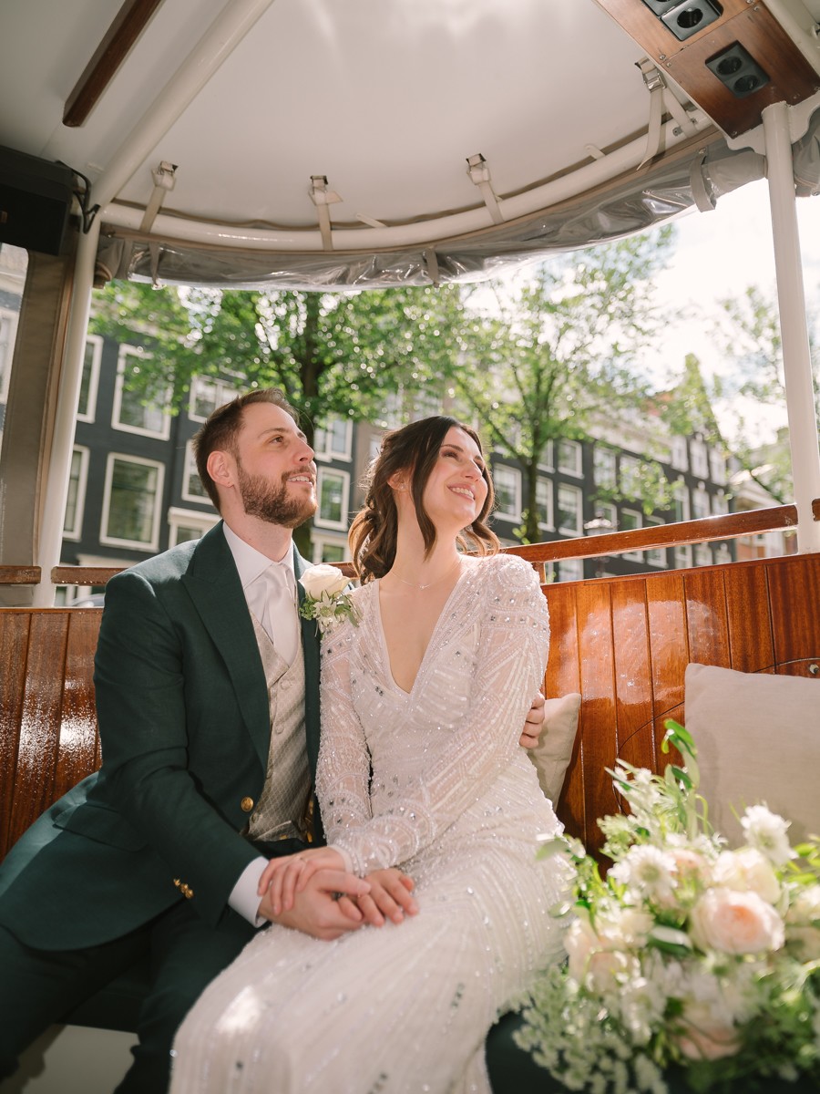 Spontaneous Wedding Photography Session Canals Cruise