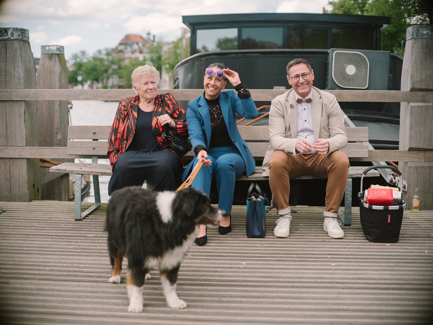 Fun Wedding Photoshoot Amsterdam Canals