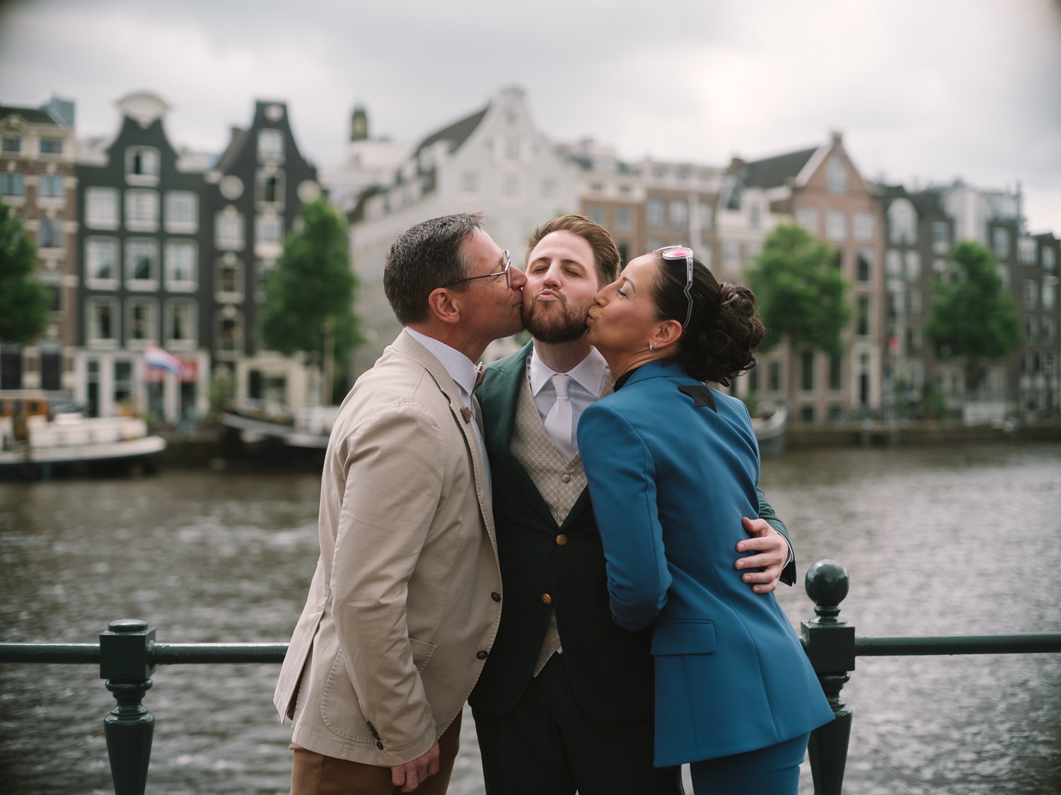 Vivid Wedding Photography Amsterdam Bridge