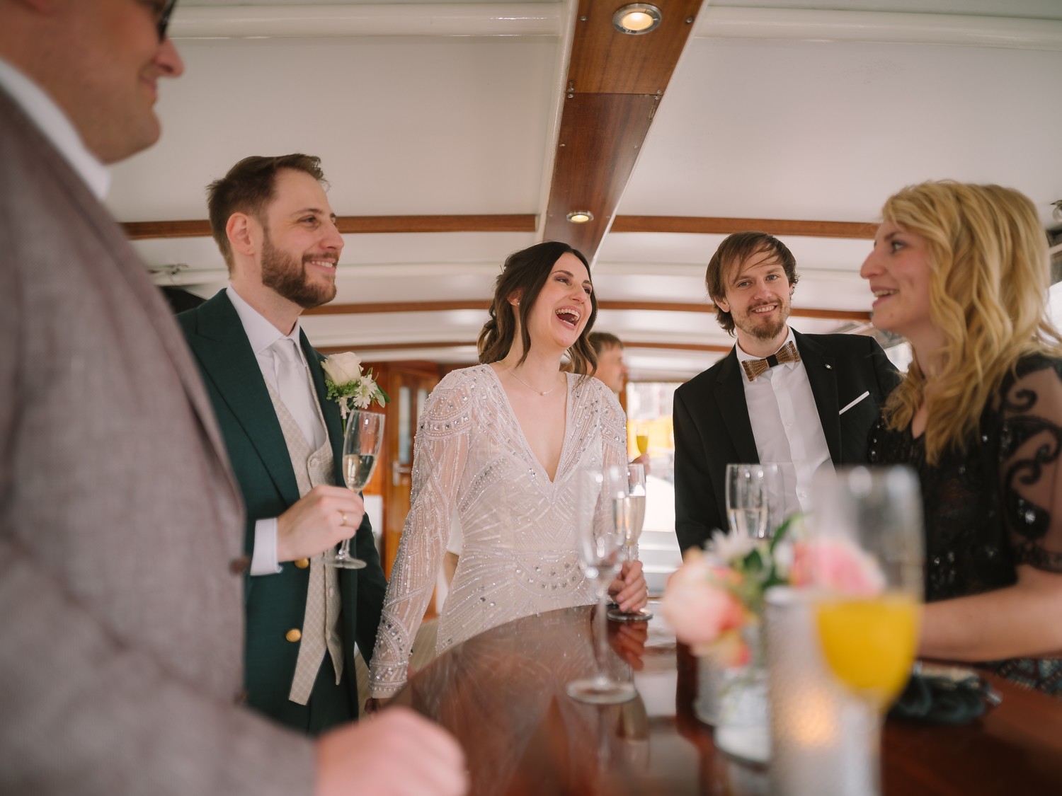 Spontaneous Wedding Photos in Amsterdam
