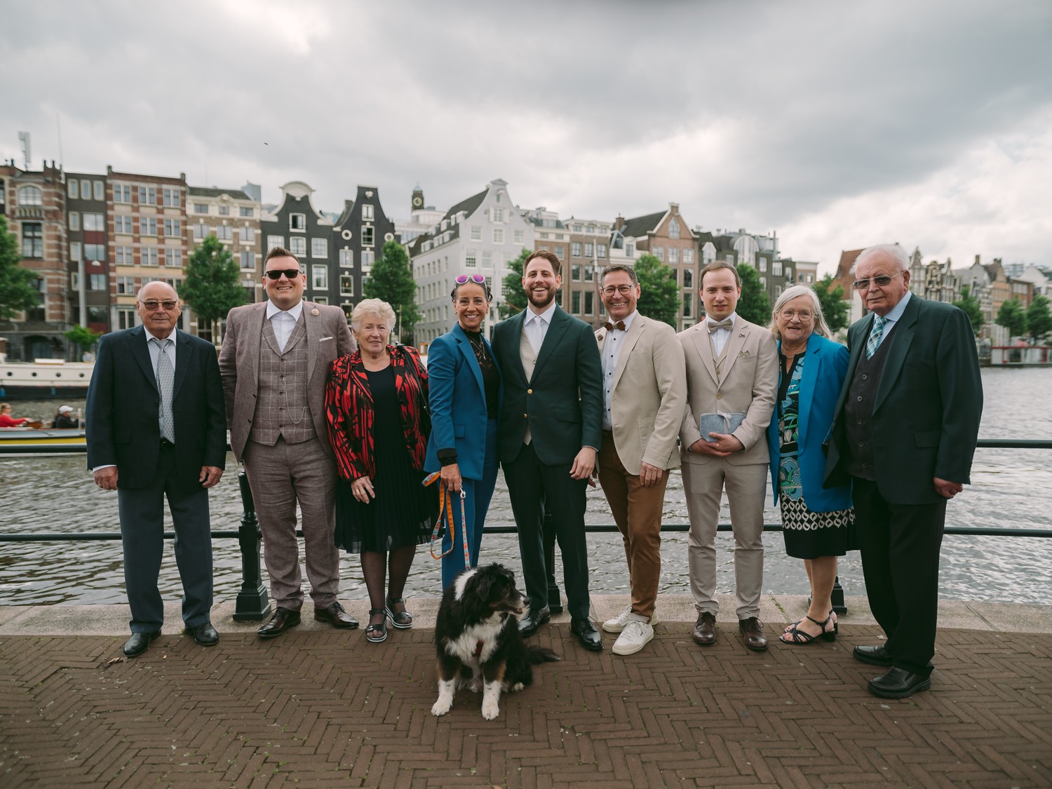 Elegant Wedding Group Photos in Amsterdam