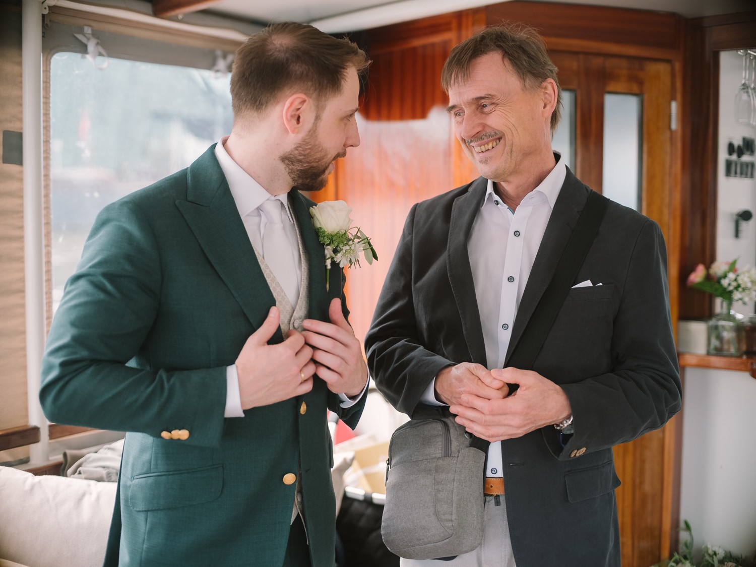 Engaging Wedding Photoshoot Amsterdam Cruise