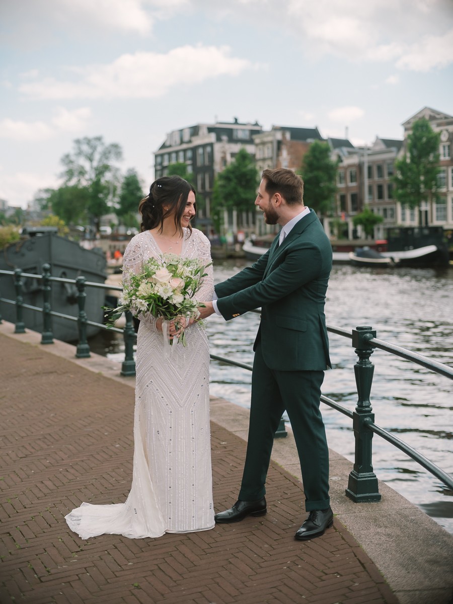 Vibrant Wedding Pictures Amsterdam Stopera
